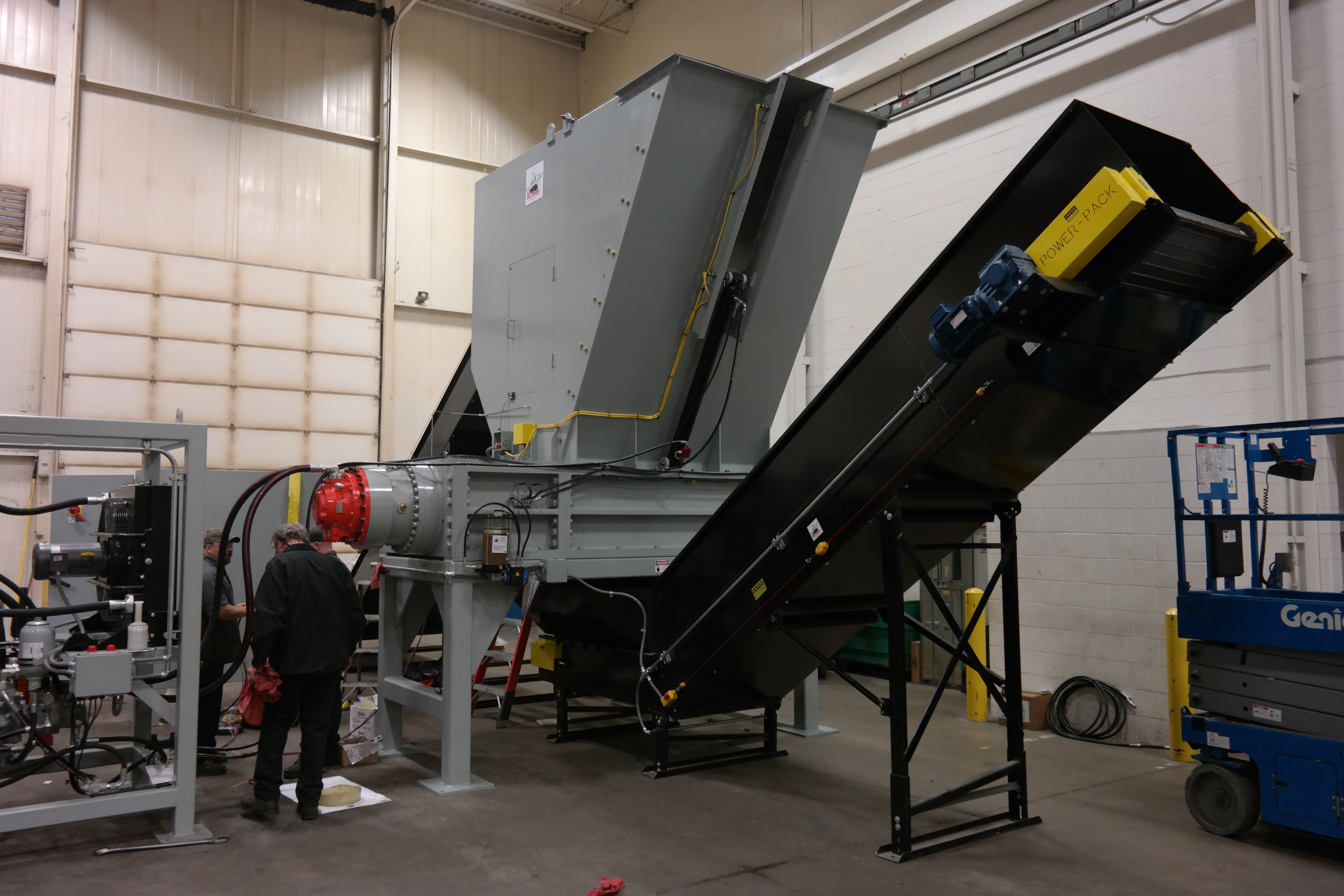 Dual Shaft Shredder - Amos Mfg., Inc.